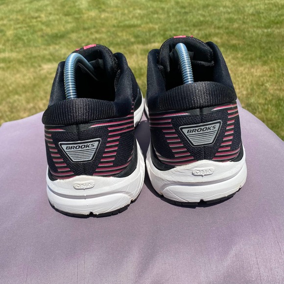 Brooks Addiction 14 Womens Size 11.5 *NARROW* Sneaker 1203062A050 MSRP $140 - Picture 6 of 11